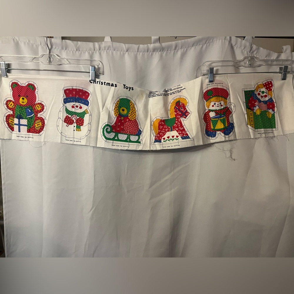 Vintage Panels Cut & Sew Christmas Toys 6 Designs Toys